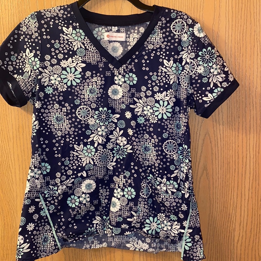 White Cross Floral Scrub Top
